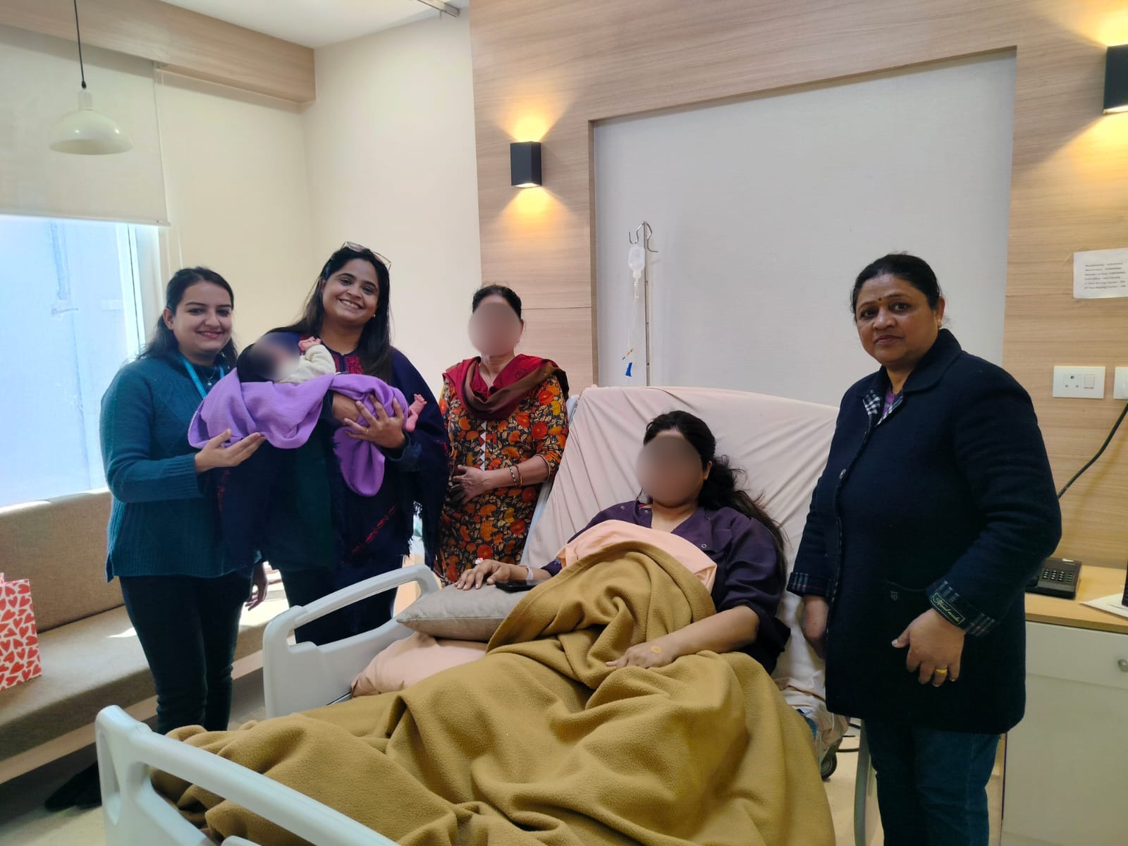 Best gynecologist Delhi NCR